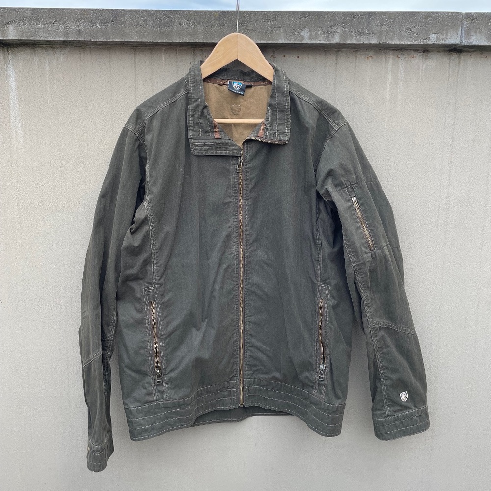 Lightweight jacket